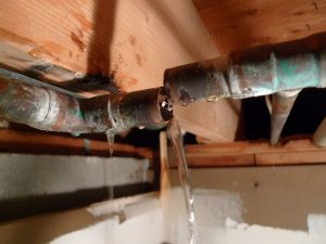 Leaking Pipe Repair Canotn